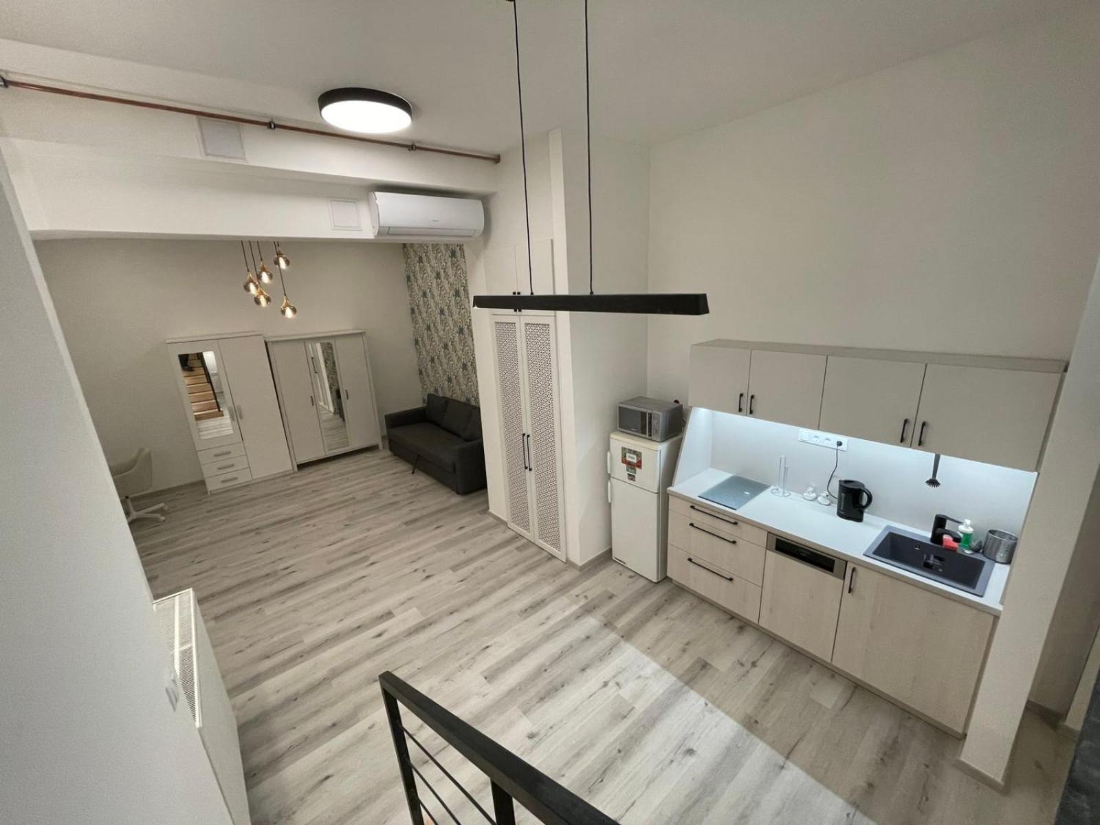 Szekely Apartment Near Deak Ferenc Square With Free Parking In Garage Budapest Exterior photo